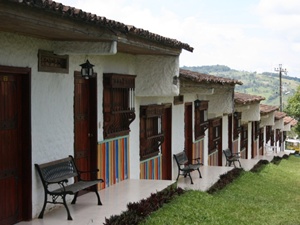 alojamientos lago Calima